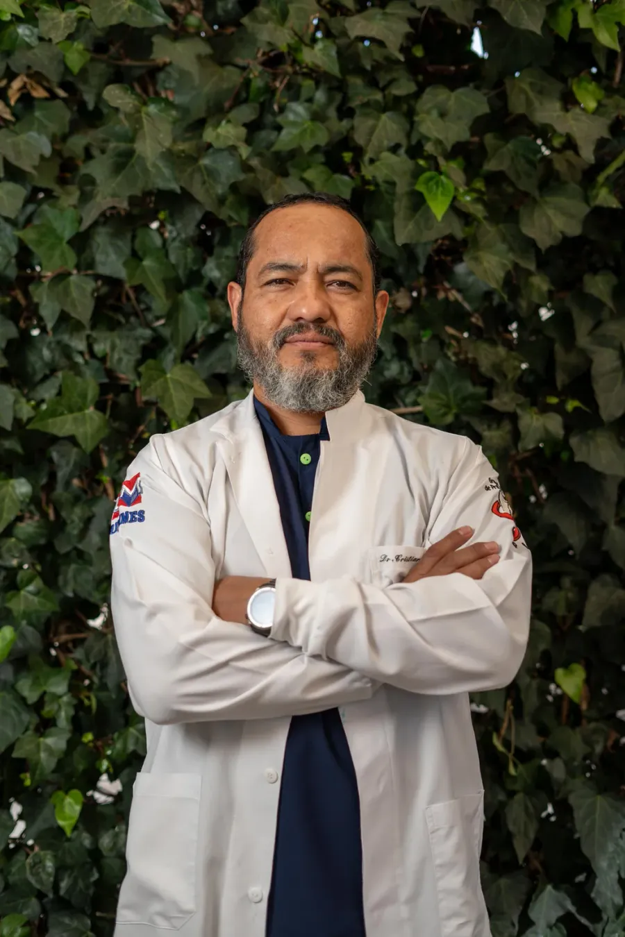 Retrato del Dr. Cristián Romero, especialista odontológico